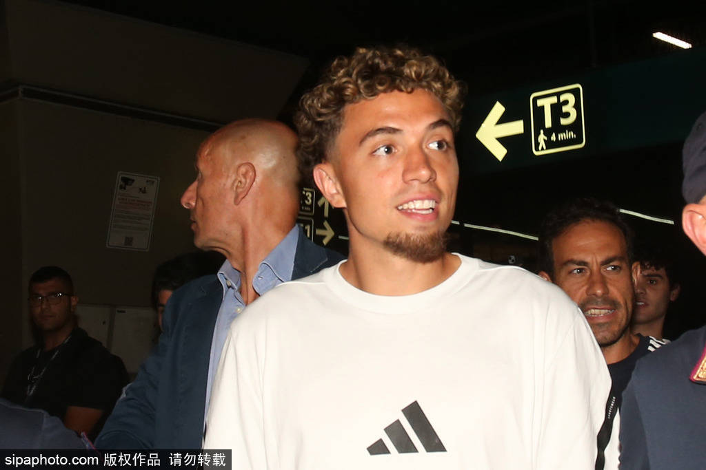 罗马新星首秀狂轰四球，弗格森开启意甲梦想之旅